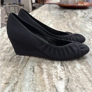 Donald J. Pliner Elegant Black Heels